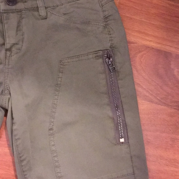 BLANKNYC Green Cargo Pants - Picture 3 of 5
